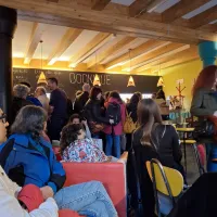 20250416_182336-min 20250416_182336-min