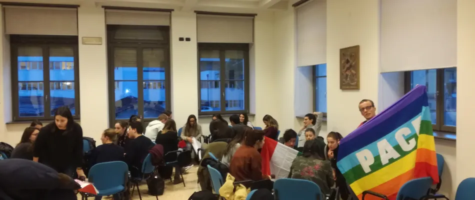 Gruppo di lavoro-min Gruppo di lavoro-min