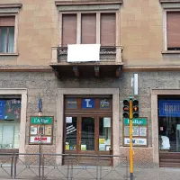 Trento, piazza Raffaello Sanzio Trento, piazza Raffaello Sanzio