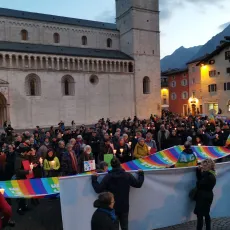 Manifestazione piazza Duomo 1-min Manifestazione piazza Duomo 1-min