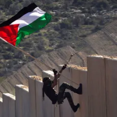 2025-08-13 BDS Muro palestina 2025-08-13 BDS Muro palestina