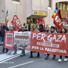 Corteo 20251003_105215-min Corteo 20251003_105215-min