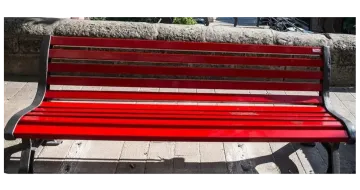 Panchina-rossa_reference