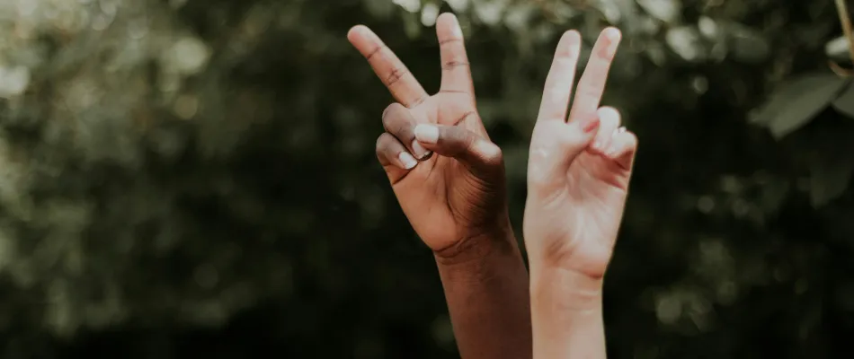 2025-11-17 DIRITTI UMANI_priscilla-du-preez-KNf9AeHpI9o-unsplash-min