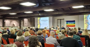 2025-11-26 Europa disarmata_Sala dal fondo_1 2025-11-26 Europa disarmata_Sala dal fondo_1