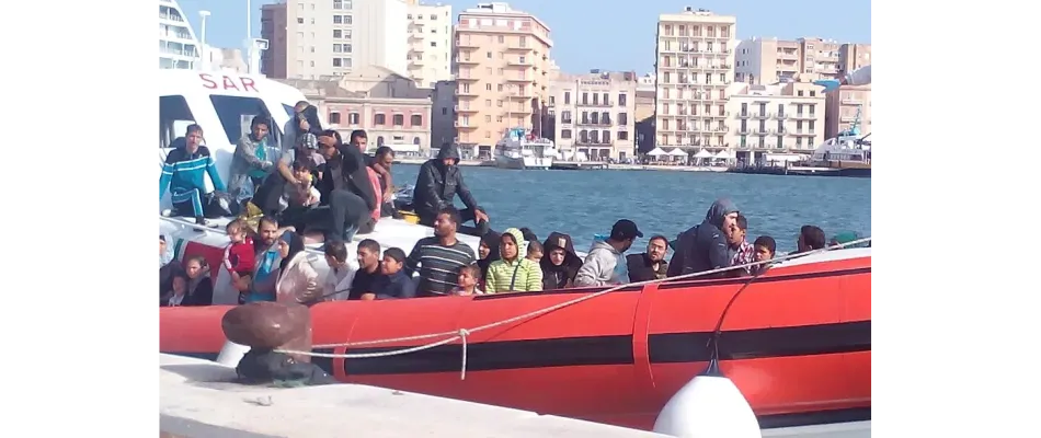 2025-12-06 MIGRAZIONI_Sbarco_migranti_a_Trapani