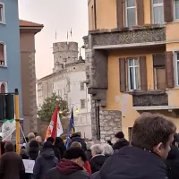 20251213_163819-min 20251213_163819-min