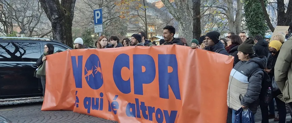 20251213_150153-min 20251213_150153-min