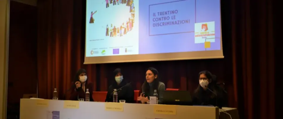 23.11.2021_Trento_Relatrici_conf-stampa 23.11.2021_Trento_Relatrici_conf-stampa